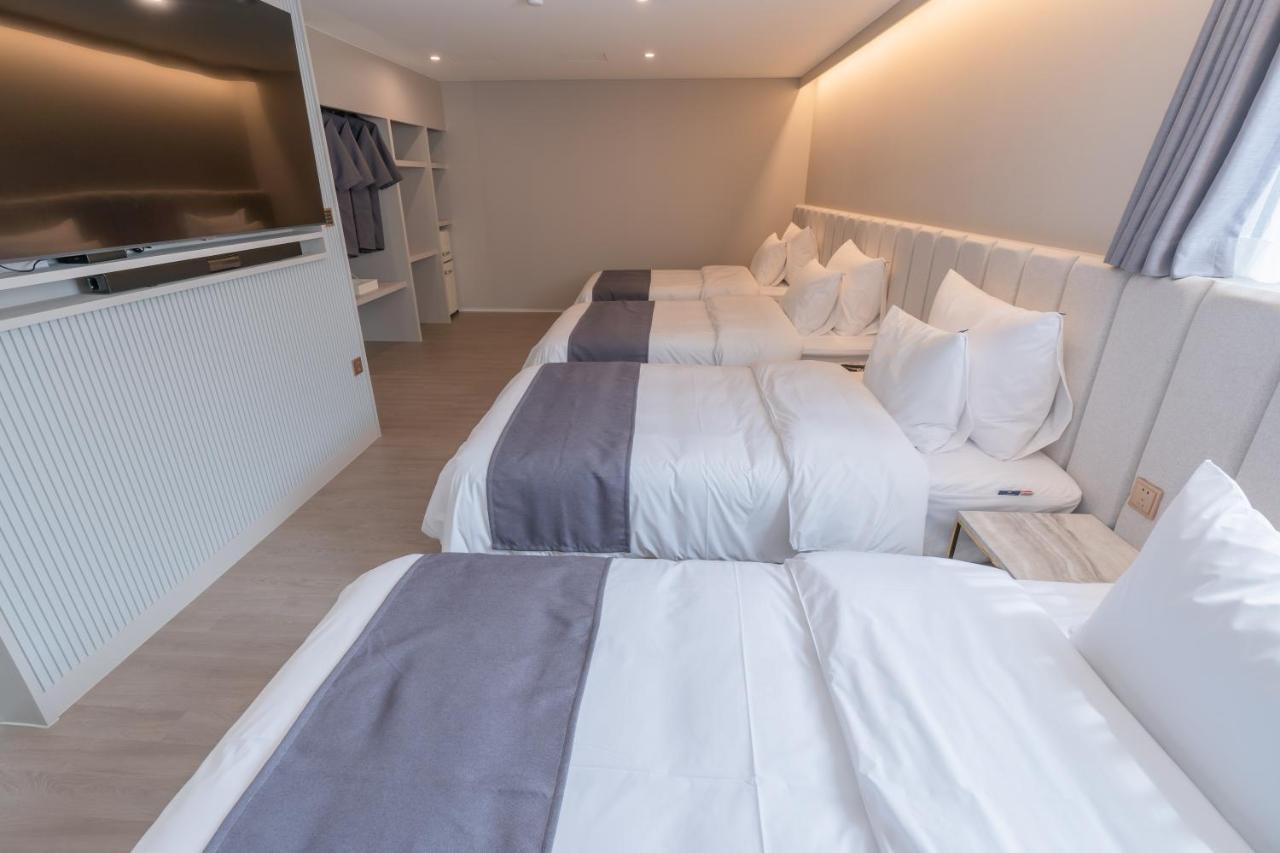 Denbasta Central Hotel Seomyeon Μπουσάν Εξωτερικό φωτογραφία