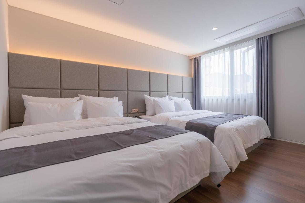 Denbasta Central Hotel Seomyeon Μπουσάν Εξωτερικό φωτογραφία