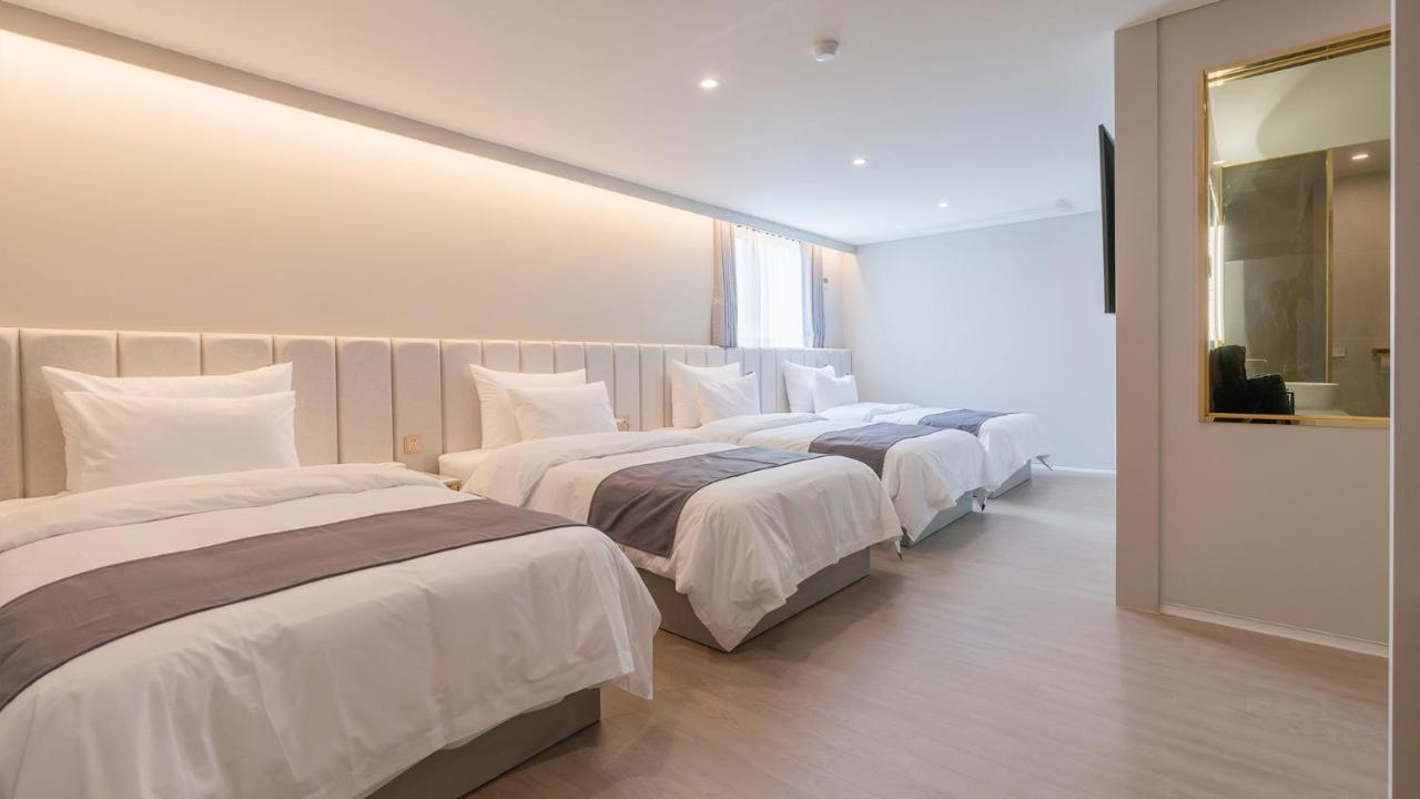 Denbasta Central Hotel Seomyeon Μπουσάν Εξωτερικό φωτογραφία