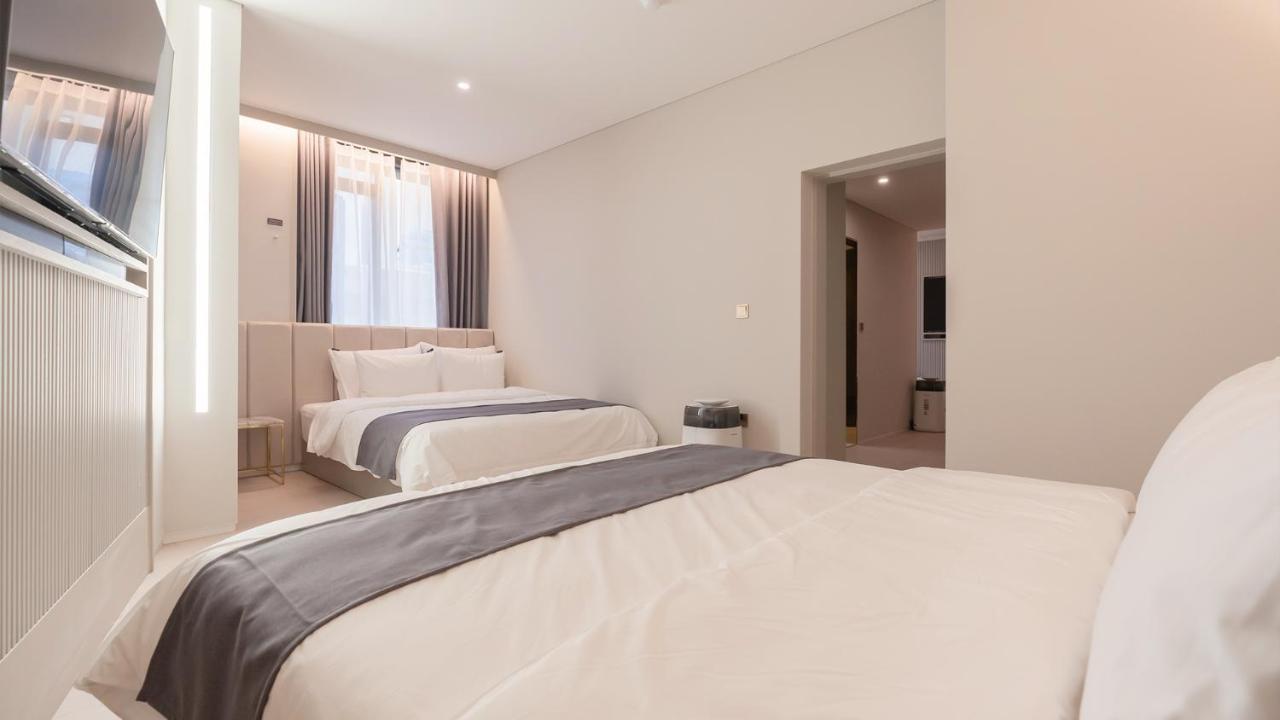 Denbasta Central Hotel Seomyeon Μπουσάν Εξωτερικό φωτογραφία